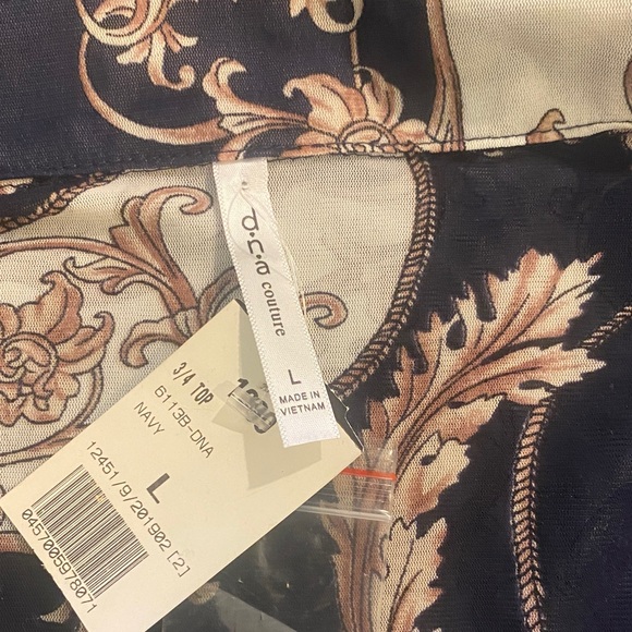 Chic Women's Navy and White Button Down Shirt - Picture 4 of 6